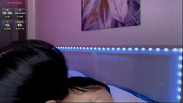 Veronica leal online show from 07-18-26, 09:40