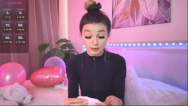 Snapshot of Veronica_leal chatting on 02-23-26, 08:37 Veronica leal online show from 02-23-26, 08:37