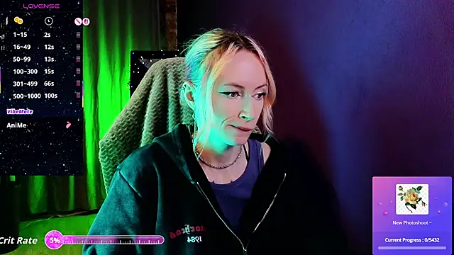 Snapshot of _HelenCarter chatting on 05-22-26, 08:29 HelenCarter online show from 05-22-26, 08:29