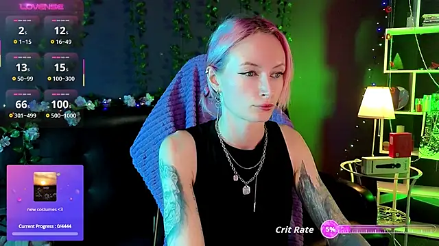Snapshot of _HelenCarter chatting on 09-12-25, 08:19 HelenCarter online show from 09-12-25, 08:19