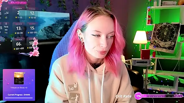  HelenCarter online show from 12-01-25, 08:42