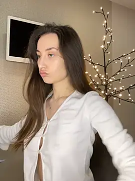 Polli Kiss online show from 03-23-26, 07:25