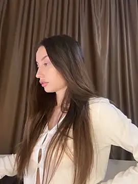 Polli Kiss online show from 09-11-25, 04:29