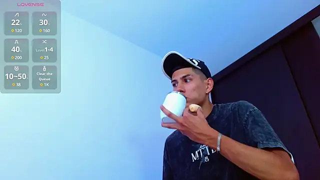 Valerio 20 online show from 03-12-25, 07:47