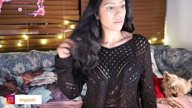 Snapshot of fergie21 chatting on 02-11-25, 12:17 fergie21 online show from 02-11-25, 12:17