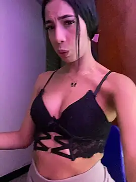 Lina10 online show from 02-28-26, 10:42