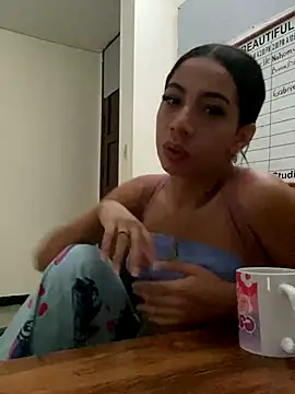 Lina10 online show from 09-13-25, 06:19