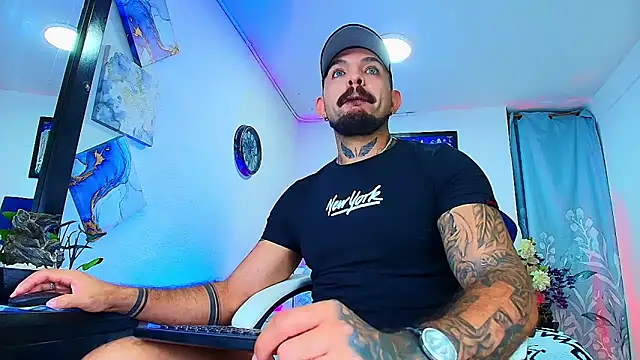 Adil aminn online show from 02-23-26, 06:14