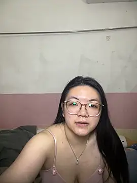 liu195874 online show from 02-27-26, 01:22