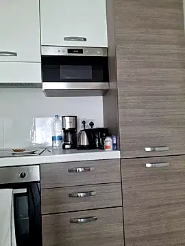 EileX official online show from 02-06-25, 09:53