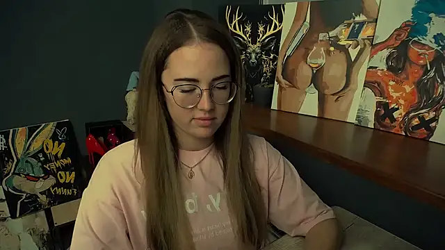 luxie milady online show from 11-07-25, 01:26