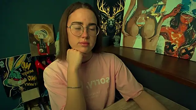 luxie milady online show from 03-04-26, 01:41