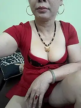 Snapshot of Hangem111 chatting on 03-20-25, 08:53 Hangem111 online show from 03-20-25, 08:53