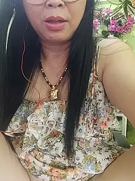 Snapshot of Hangem111 chatting on 07-26-26, 03:46 Hangem111 online show from 07-26-26, 03:46