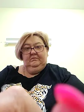 Snapshot of Awn290668 chatting on 10-03-25, 03:57 Awn290668 online show from 10-03-25, 03:57