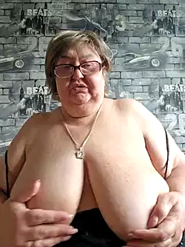 Snapshot of Awn290668 chatting on 03-18-25, 05:56 Awn290668 online show from 03-18-25, 05:56