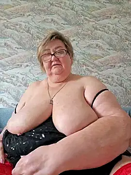 Snapshot of Awn290668 chatting on 03-22-25, 08:40 Awn290668 online show from 03-22-25, 08:40