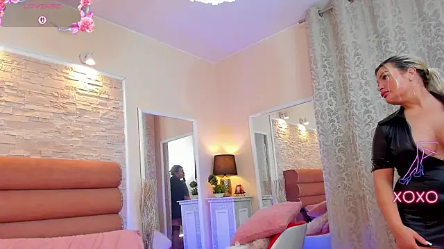 ArianaCroft online show from 03-31-26, 06:48