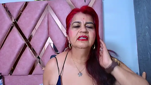 RoxetteMature online show from 07-13-26, 12:15