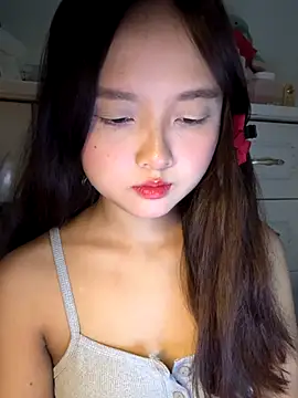 Snapshot of Alice1818 chatting on 09-19-25, 08:40 Alice1818 online show from 09-19-25, 08:40