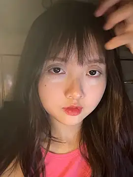 Snapshot of Alice1818 chatting on 02-23-25, 08:11 Alice1818 online show from 02-23-25, 08:11