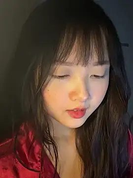 Snapshot of Alice1818 chatting on 01-10-25, 07:32 Alice1818 online show from 01-10-25, 07:32