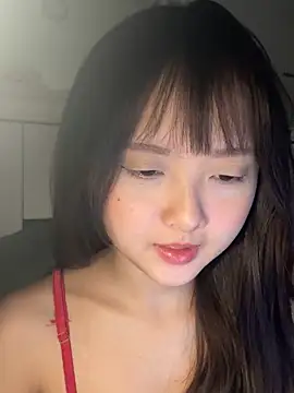 Snapshot of Alice1818 chatting on 03-21-25, 07:02 Alice1818 online show from 03-21-25, 07:02