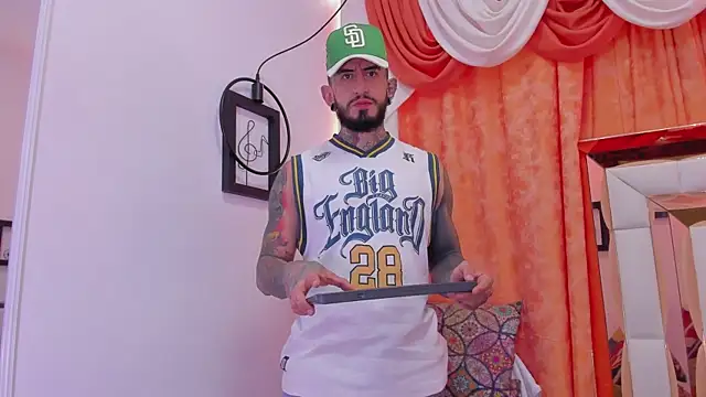 dilan scootk  online show from 02-25-26, 07:25