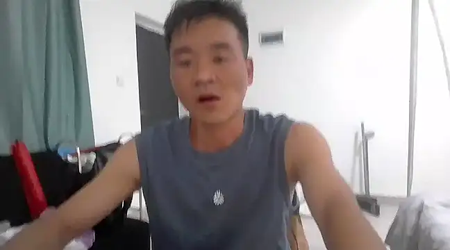 kisstoyousoon2024 online show from 03-05-25, 08:42