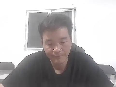 kisstoyousoon2024 online show from 11-18-25, 08:12