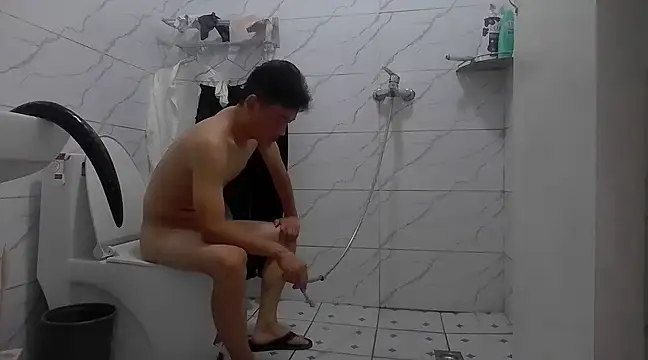 kisstoyousoon2024 online show from 03-11-25, 07:58