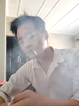 kisstoyousoon2024 online show from 11-04-25, 10:30