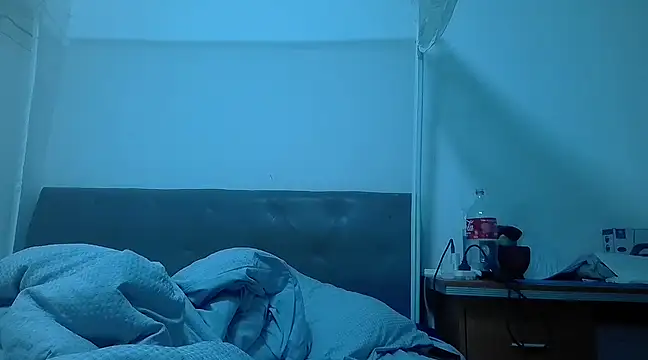 kisstoyousoon2024 online show from 03-17-25, 05:12