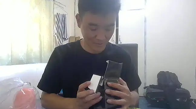 kisstoyousoon2024 online show from 12-03-24, 07:27