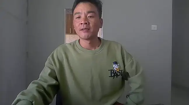 kisstoyousoon2024 online show from 12-04-24, 07:33