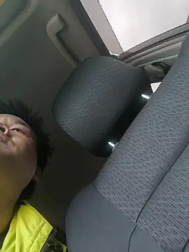 kisstoyousoon2024 online show from 01-18-26, 05:55