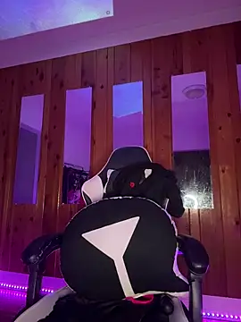 Blazerina online show from 03-04-26, 06:10