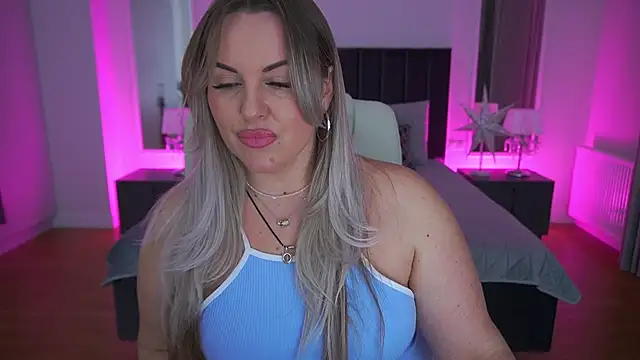 KiraCandyS online show from 03-02-26, 09:44