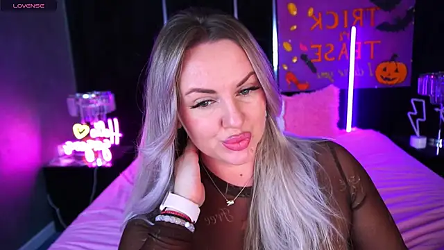 KiraCandyS online show from 11-03-25, 10:35