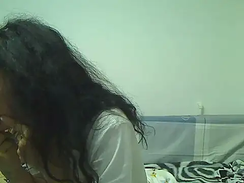 Emmatoo online show from 04-07-26, 07:32