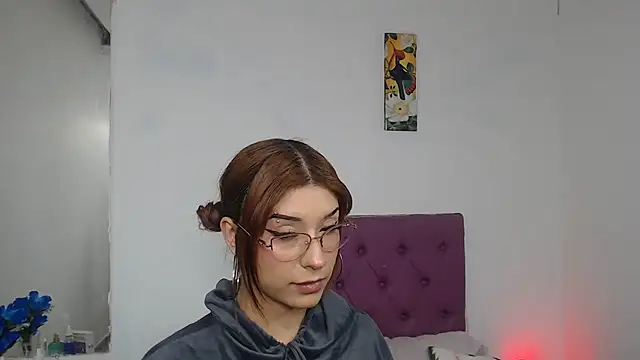 Snapshot of Cinthya-Gomez6 chatting on 01-30-25, 01:09 Cinthya-Gomez6 online show from 01-30-25, 01:09