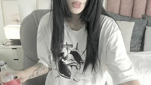 celestica rose online show from 11-24-25, 10:21