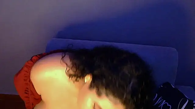 Emmacamille online show from 02-27-26, 12:00