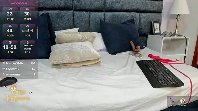 sofia samuels online show from 11-02-25, 03:28