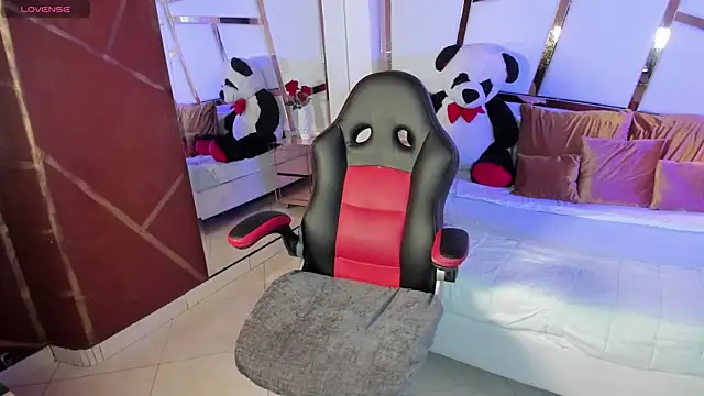 sofia samuels online show from 03-15-25, 01:07