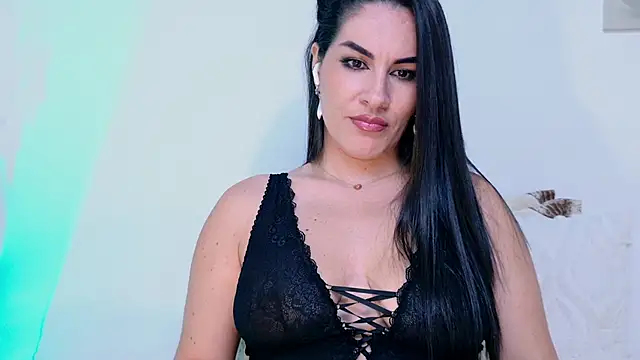 Pamela Rosal online show from 01-11-26, 01:23