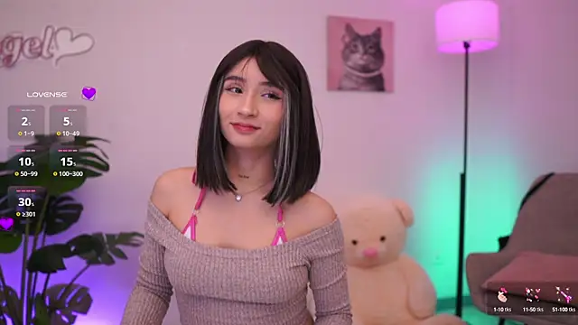 Angeeel  online show from 10-12-25, 03:08