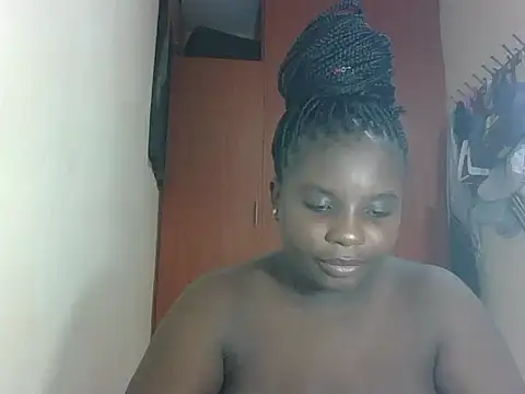 hotebbbyy online show from 05-13-26, 12:23