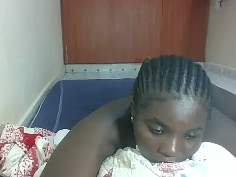 hotebbbyy online show from 04-20-26, 05:03