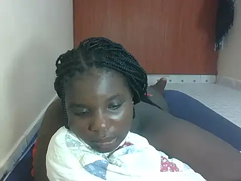 hotebbbyy online show from 05-16-26, 04:33
